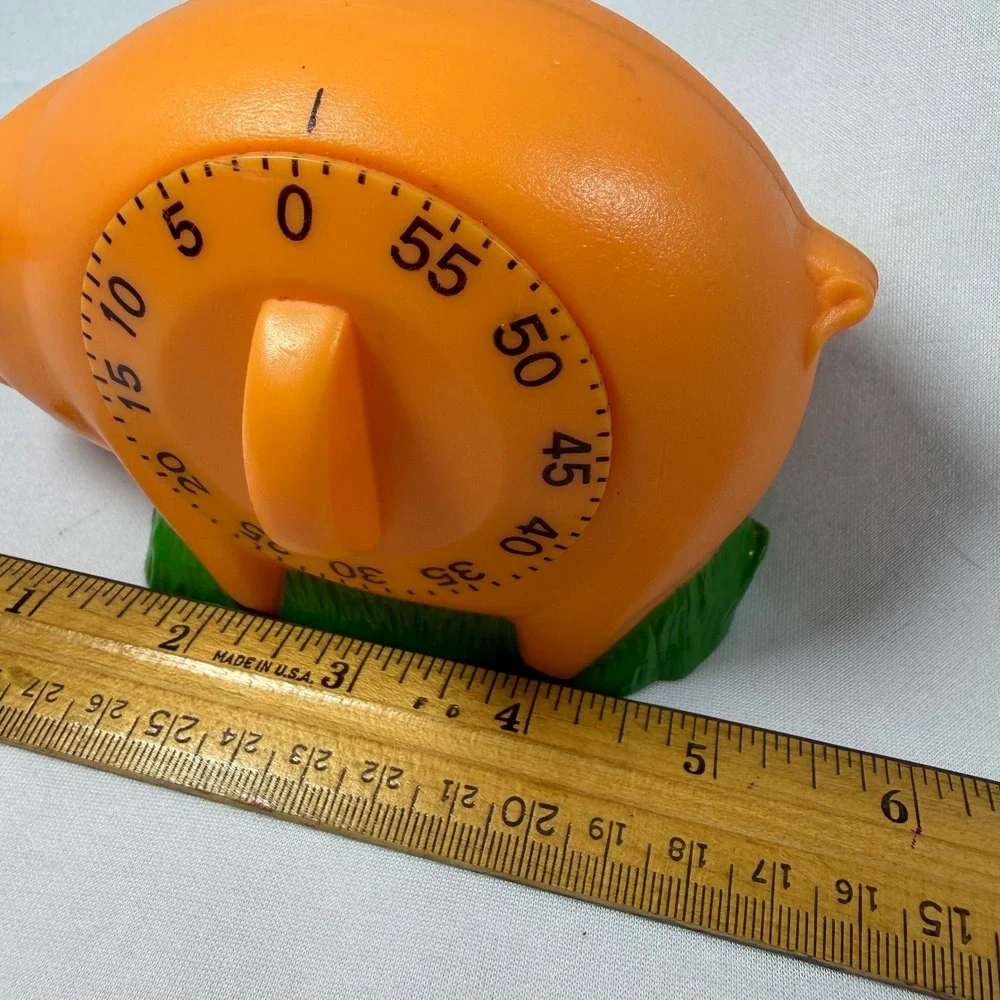 Vintage Pink Pig Kitchen Timer 60 Min Mechanical Ticking Farmhouse Novelty Prop